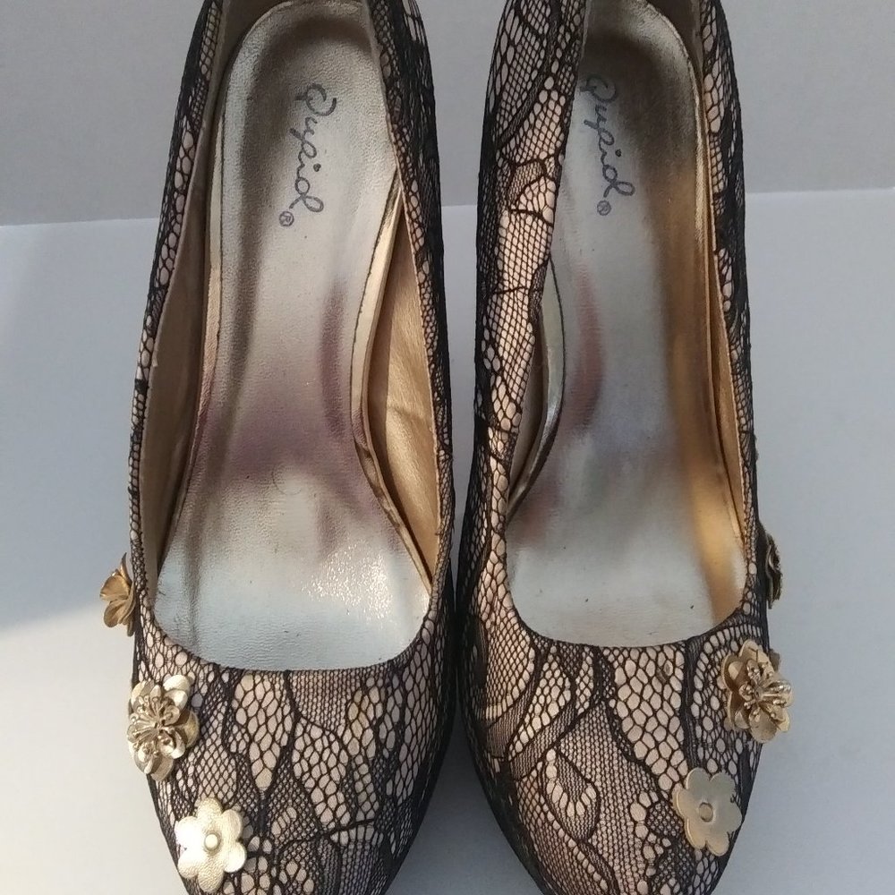 Qupid Sexy Lace Heels with Flower Detail